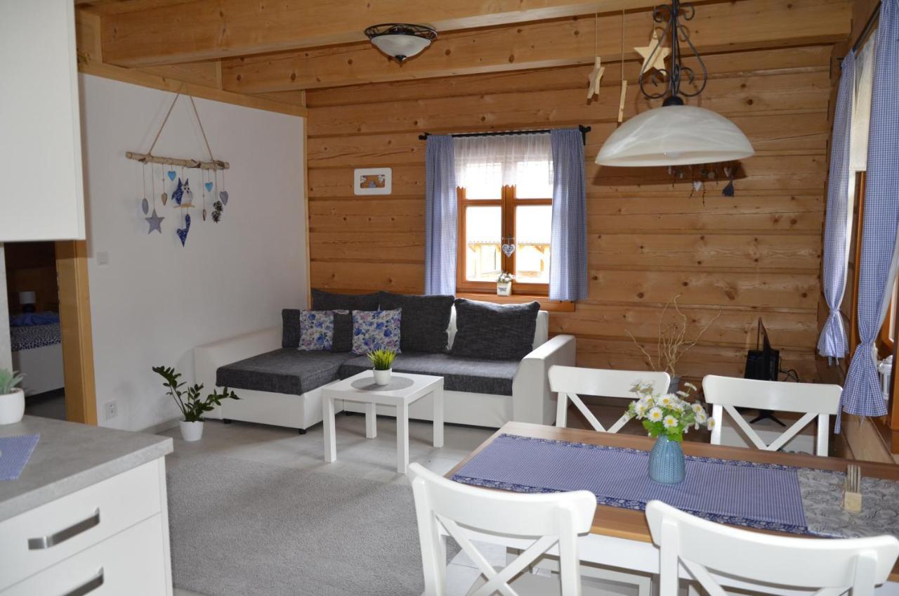 Apartmany U Vlcich Jam Petrovice u Susice Luaran gambar