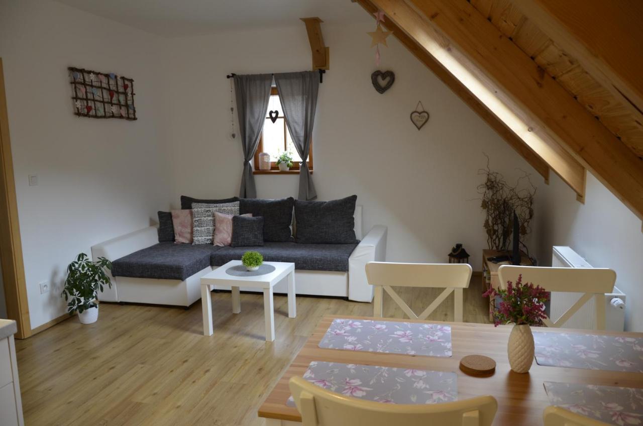 Apartmany U Vlcich Jam Petrovice u Susice Luaran gambar