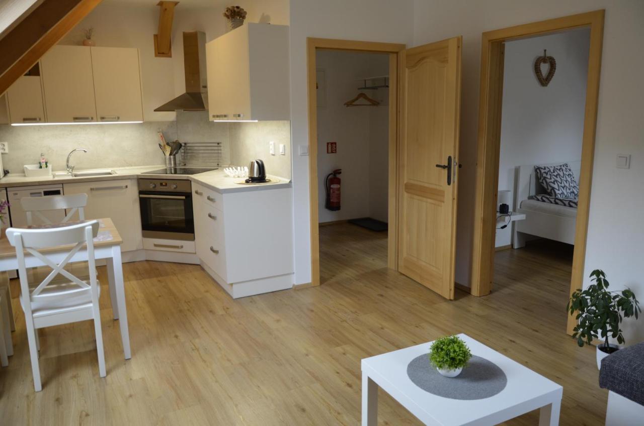Apartmany U Vlcich Jam Petrovice u Susice Luaran gambar